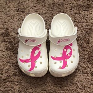 Crocs Susan G. Komen breast cancer